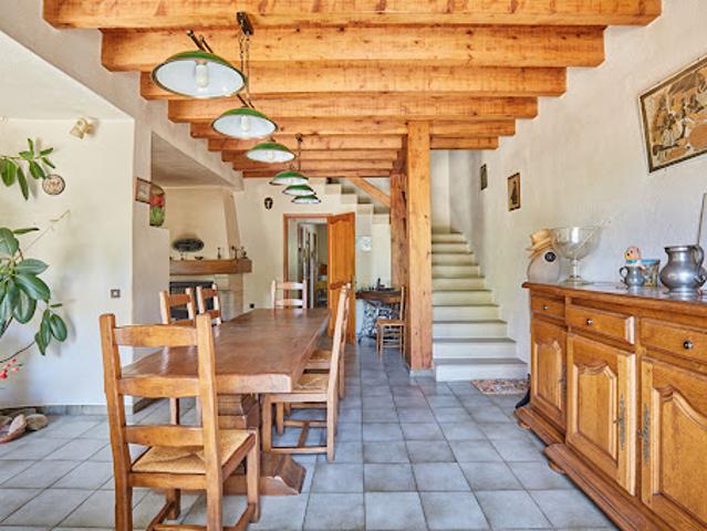 Vente Maison 5 pièces 142 m2 Charleval