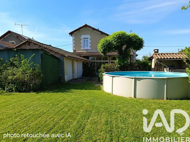 Vente Maison 5 pièces 142 m2 Coutras