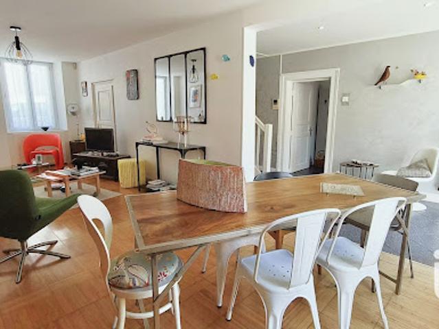Vente Maison 5 pièces 142 m2 Damery