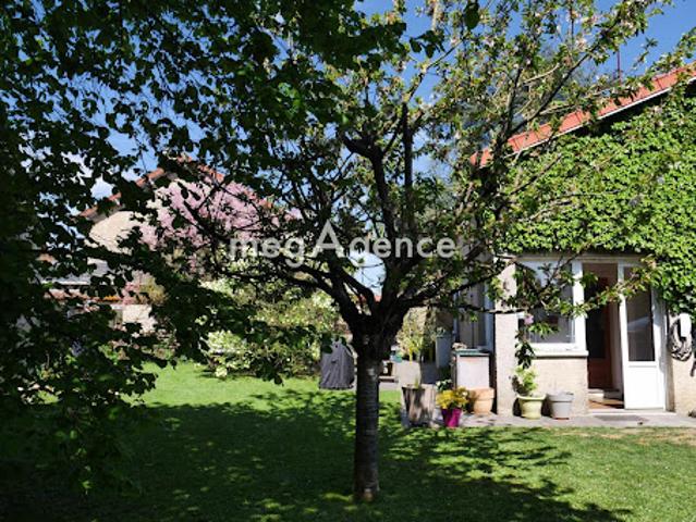 Vente Maison 5 pièces 142 m2 Le Perray en Yvelines