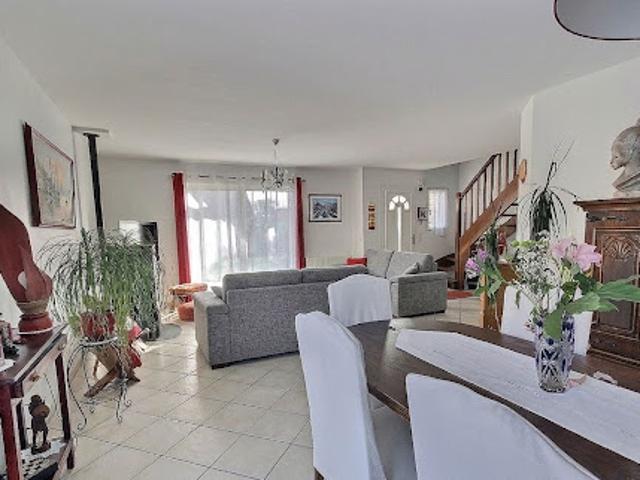 Vente Maison 5 pièces 142 m2 Lescar