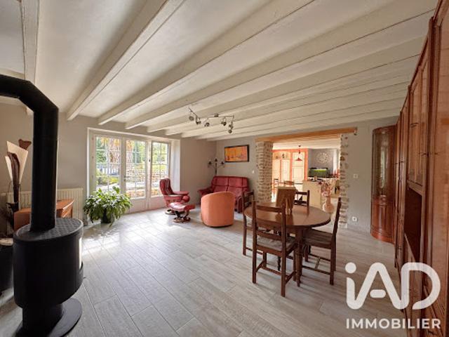 Vente Maison 5 pièces 142 m2 Saint Cyr des Gâts