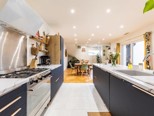 Vente Maison 5 pièces 142 m2 Saint Sulpice et Cameyrac