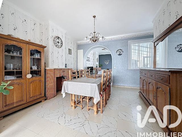 Vente Maison 5 pièces 142 m2 Tourcoing