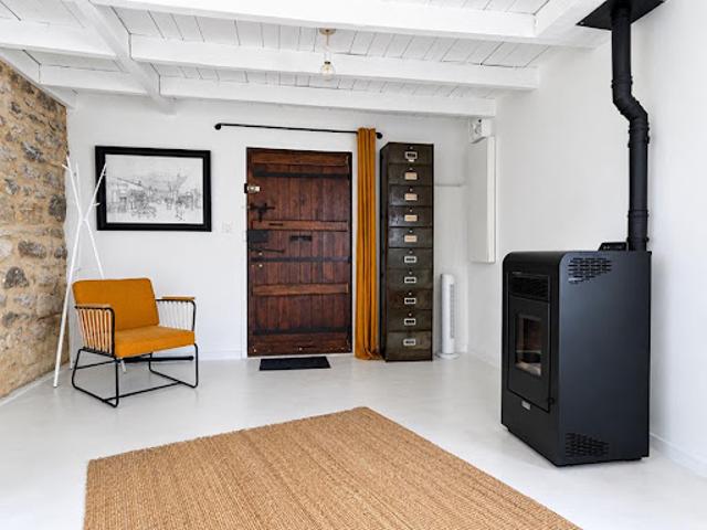 Vente Maison 5 pièces 143 m2 Marcillac Saint Quentin