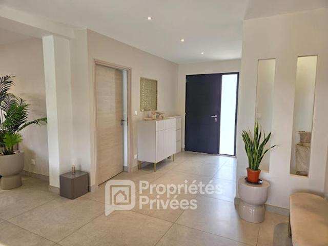 Vente Maison 5 pièces 143 m2 Montelimar