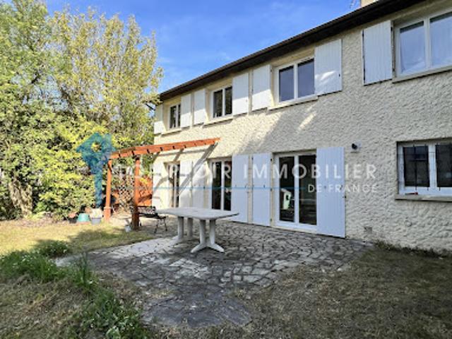 Vente Maison 5 pièces 143 m2 Nainville les Roches