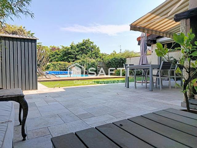 Vente Maison 5 pièces 143 m2 Castelginest