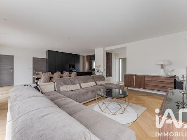 Vente Maison 5 pièces 143 m2 Charly