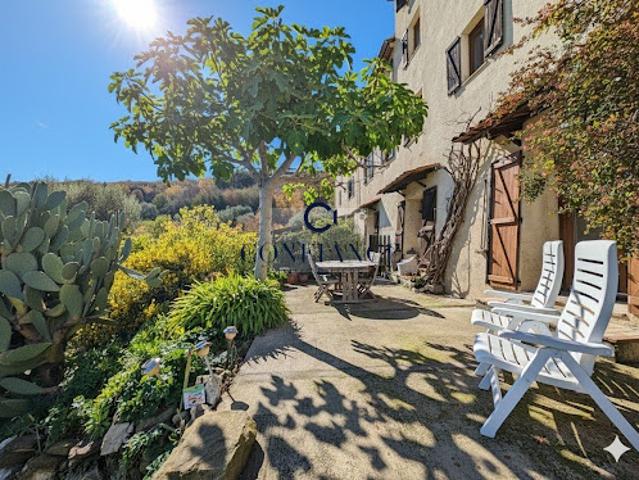 Vente Maison 5 pièces 143 m2 Contes