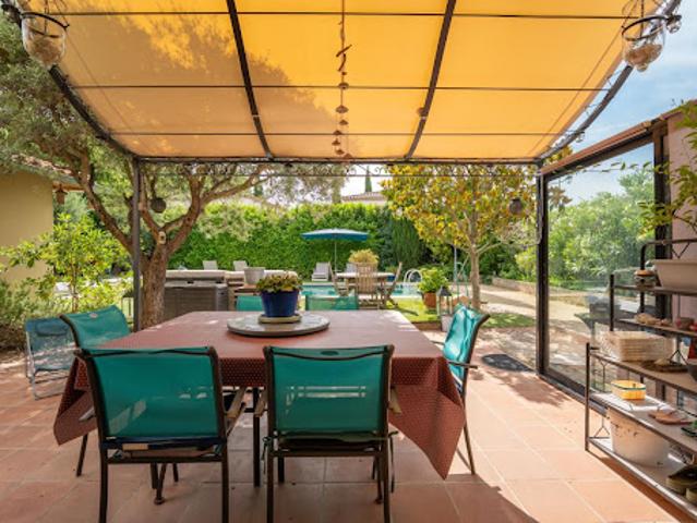 Vente Maison 5 pièces 143 m2 Eguilles