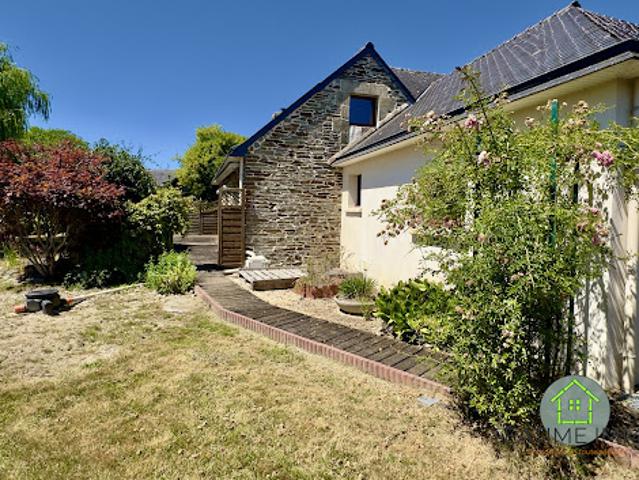 Vente Maison 5 pièces 143 m2 Gourin