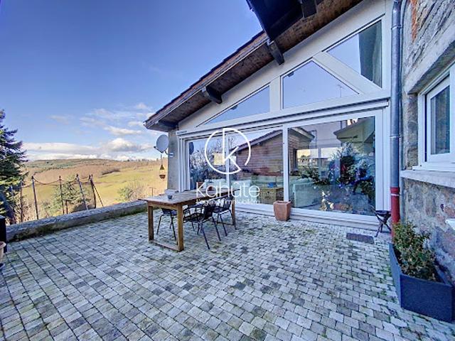 Vente Maison 5 pièces 143 m2 Panissières