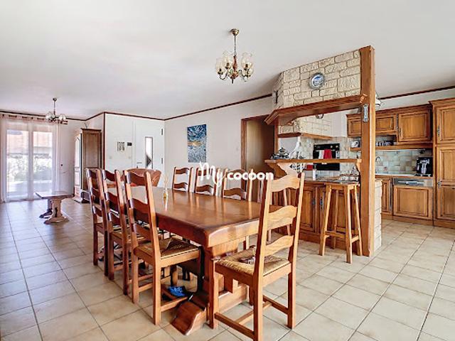 Vente Maison 5 pièces 143 m2 Sainte Julie