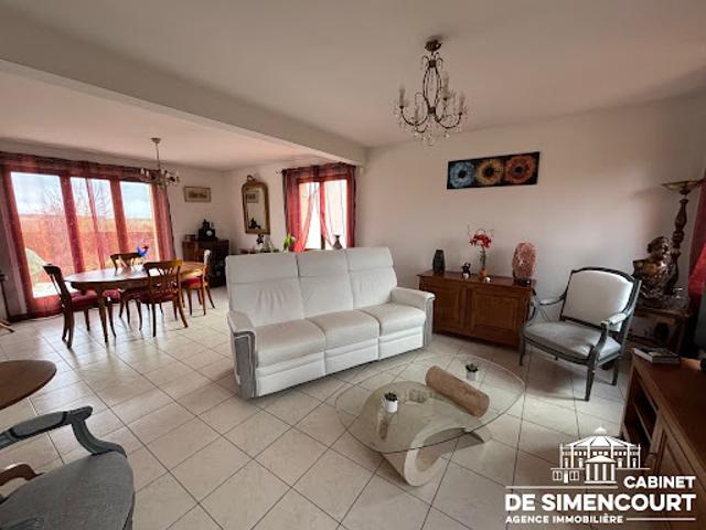 Vente Maison 5 pièces 143 m2 Sains en Amiénois