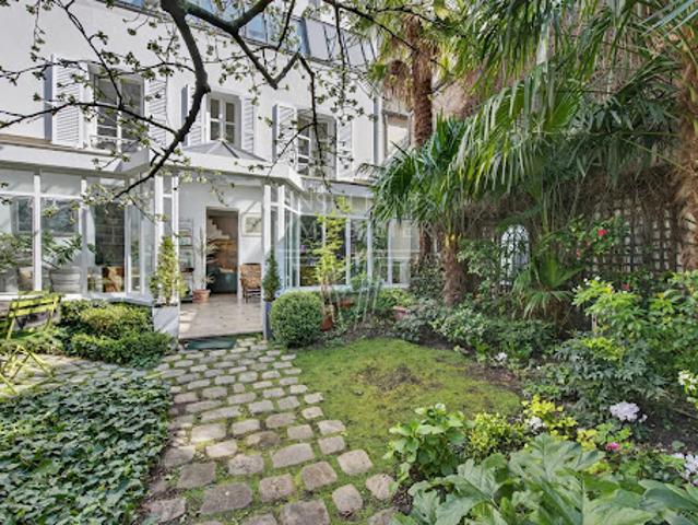 Vente Maison 5 pièces 143.02 m2 Paris 15ème