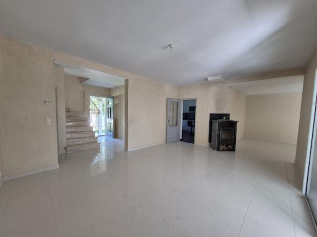 Vente Maison 5 pièces 143.6 m2 Pouillon