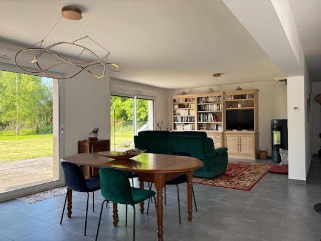 Vente Maison 5 pièces 154 m2 Favieres