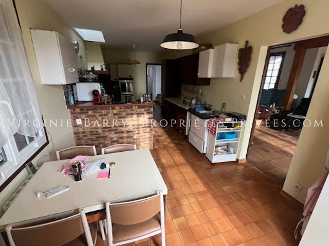 Vente Maison 5 pièces 154.7 m2 Echillais