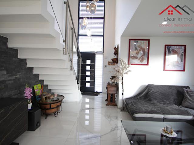 Vente Maison 5 pièces 155 m2 Ogy