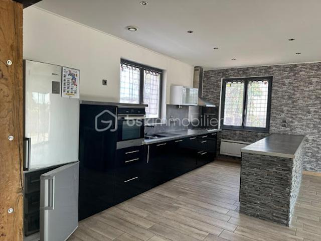 Vente Maison 5 pièces 155 m2 Auzouer en Touraine