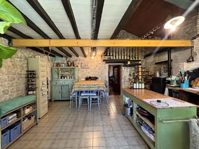 Vente Maison 5 pièces 155 m2 Castelnau sur Gupie