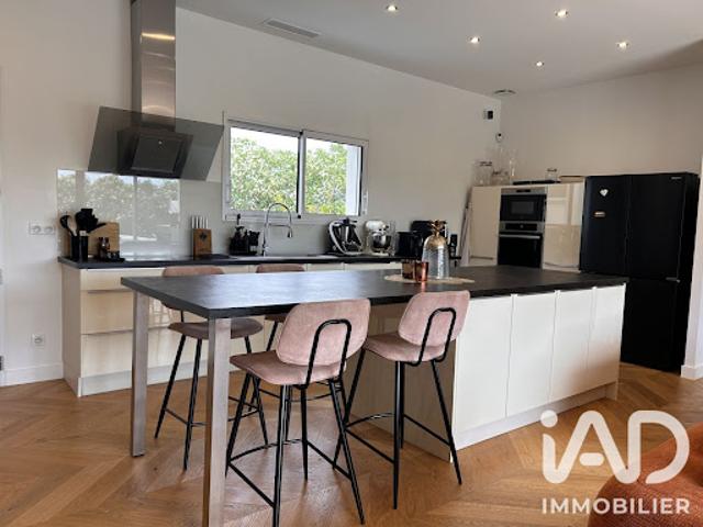 Vente Maison 5 pièces 155 m2 Chevrieres