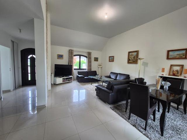 Vente Maison 5 pièces 155 m2 Craches