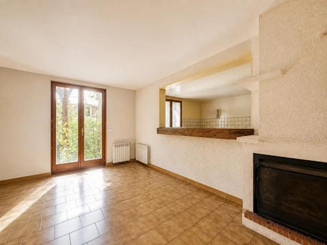 Vente Maison 5 pièces 156 m2 Eguilles