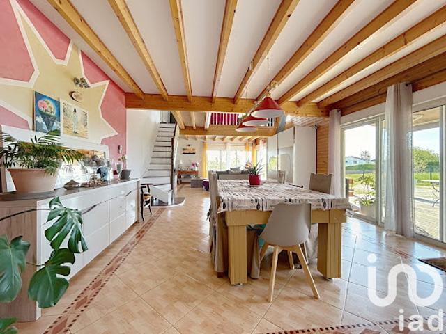 Vente Maison 5 pièces 155 m2 Saint Saturnin