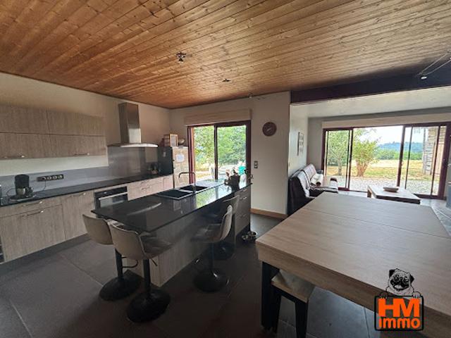 Vente Maison 5 pièces 155 m2 Saint Yrieix la Perche
