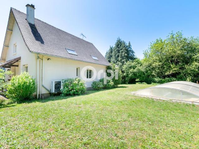 Vente Maison 5 pièces 155.66 m2 Bujaleuf
