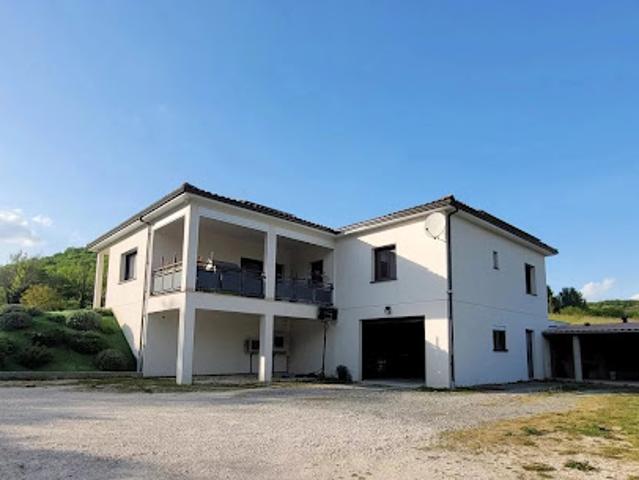 Vente Maison 5 pièces 155.7 m2 Lendou en Quercy