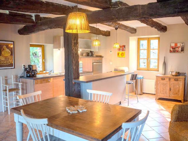 Vente Maison 5 pièces 155.8 m2 Broquiès