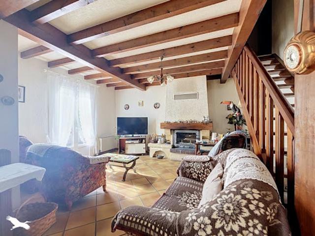 Vente Maison 5 pièces 156 m2 Moncaut