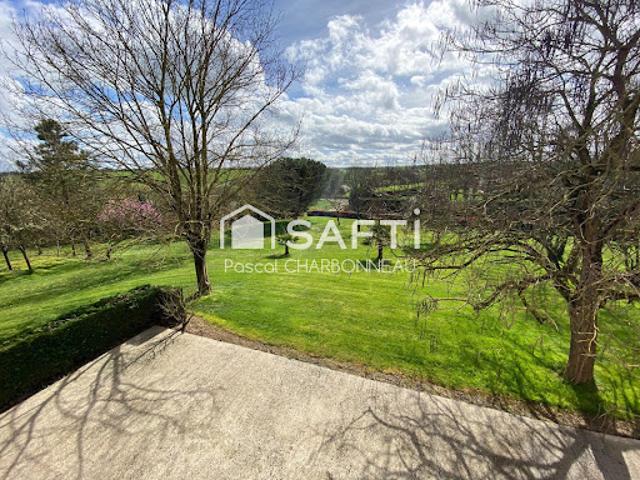 Vente Maison 5 pièces 156 m2 Mouilleron en Pareds