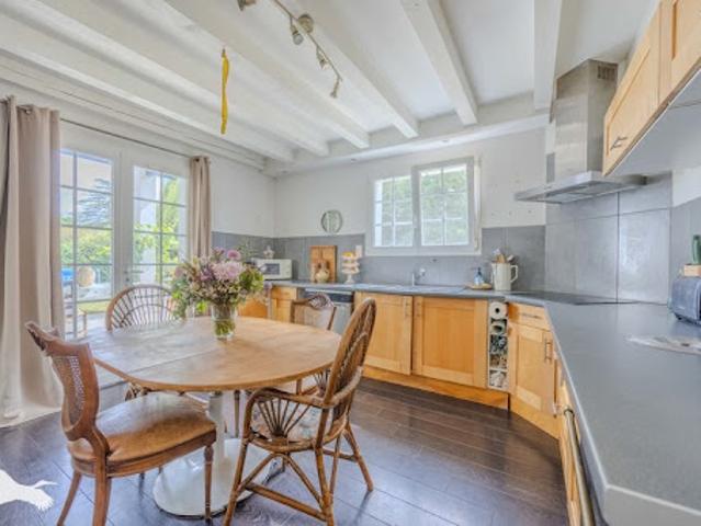 Vente Maison 5 pièces 156 m2 Biaudos