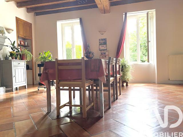Vente Maison 5 pièces 156 m2 Combrand