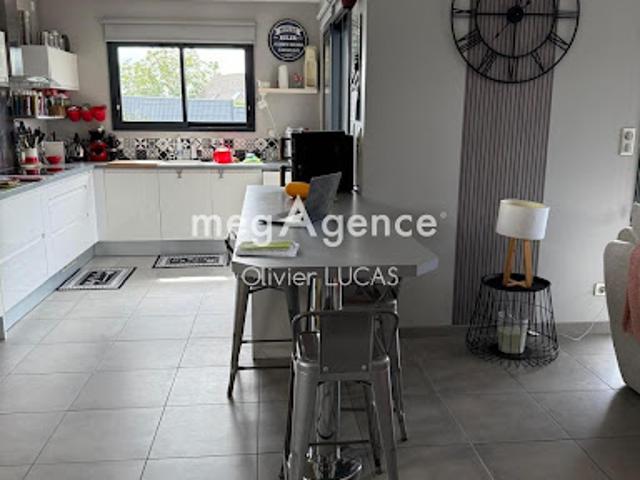 Vente Maison 5 pièces 156 m2 Montfort sur Risle