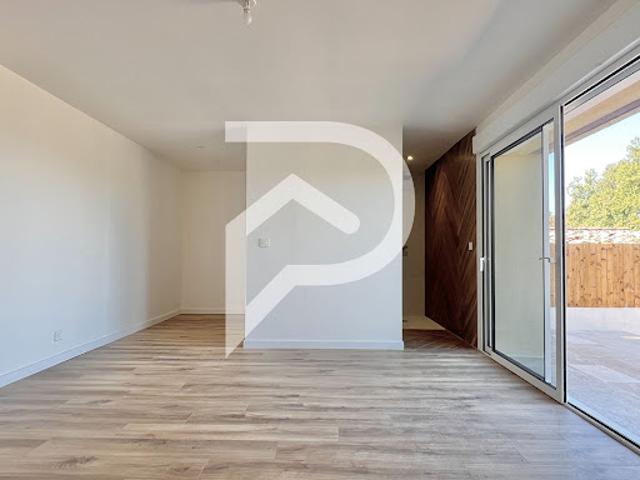 Vente Maison 5 pièces 156 m2 Puisseguin