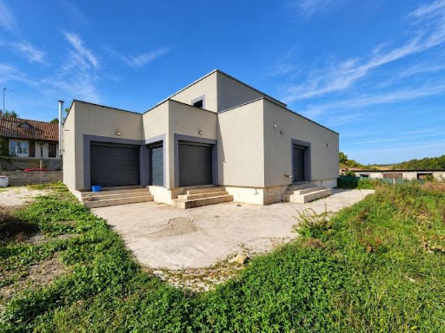 Vente Maison 5 pièces 156 m2 Trois Fontaines l'Abbaye