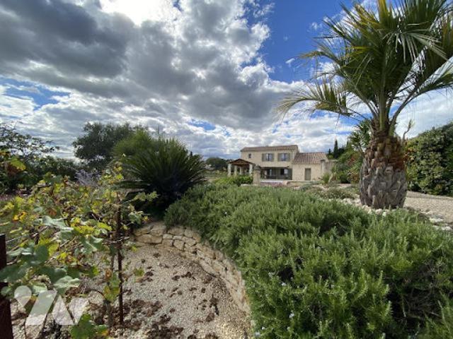 Vente Maison 5 pièces 157 m2 Garrigues Sainte Eulalie