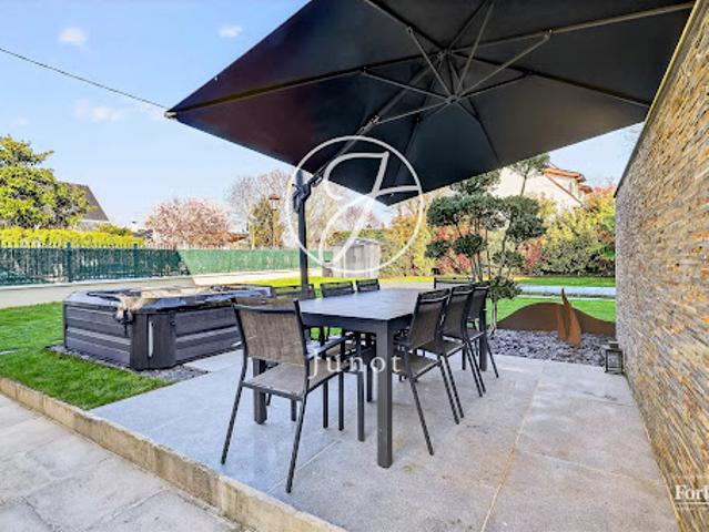 Vente Maison 5 pièces 157 m2 Rueil Malmaison