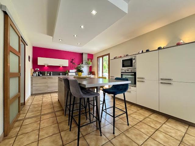 Vente Maison 5 pièces 157 m2 Saint Joseph de Rivière