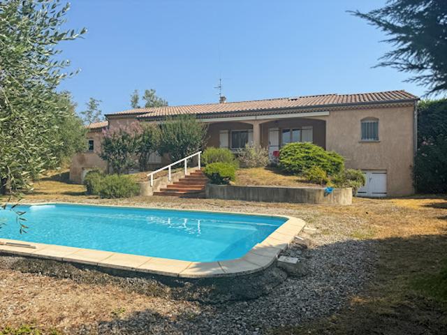 Vente Maison 5 pièces 159 m2 Saint Etienne de Fontbellon