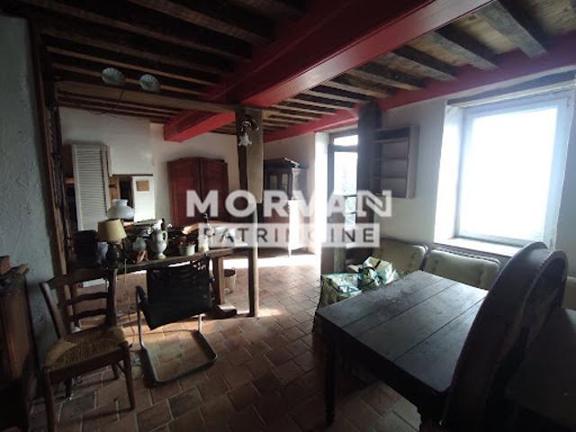 Vente Maison 5 pièces 159.38 m2 Arleuf