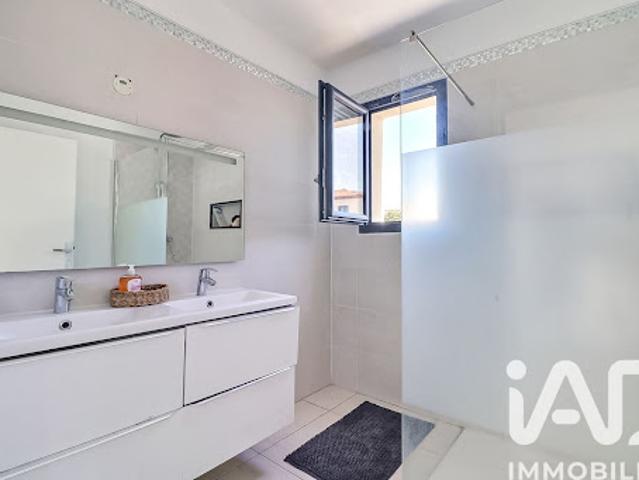 Vente Maison 5 pièces 150 m2 Milhaud