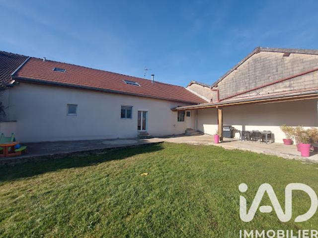 Vente Maison 5 pièces 150 m2 Orgelet