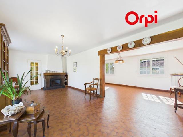 Vente Maison 5 pièces 150 m2 Bernay