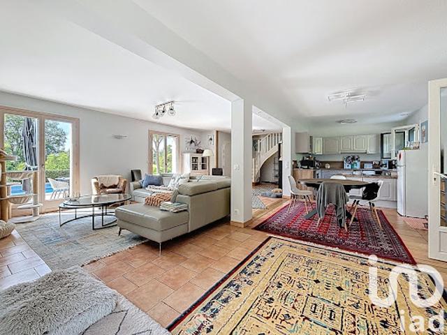 Vente Maison 5 pièces 150 m2 Colombier